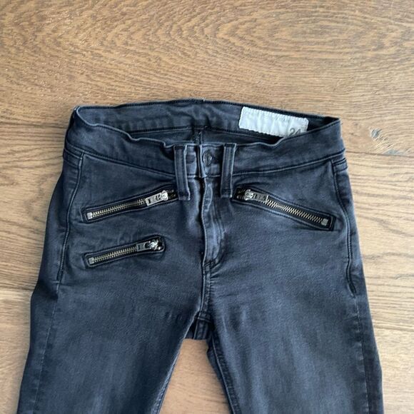 Women’s Rag & Bone Zipper ‘Washed Black’ Jeans size 24.  Great condition! - Picture 2 of 7